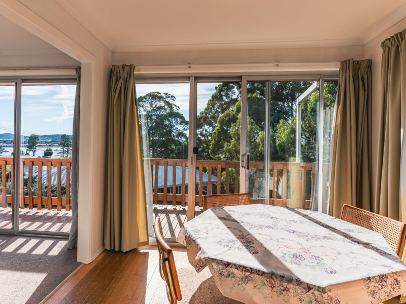 7 Lawry Heights, St Helens TAS 7216