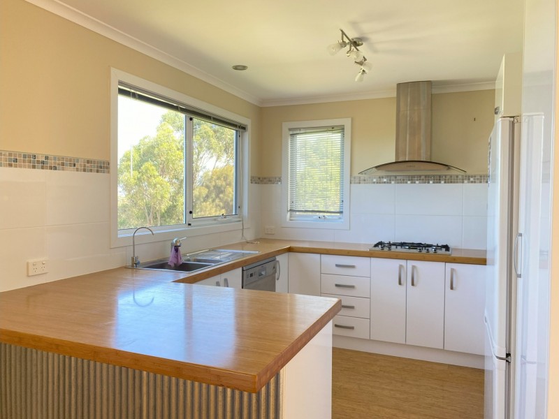 2 Reedy Road, Beaumaris TAS 7215