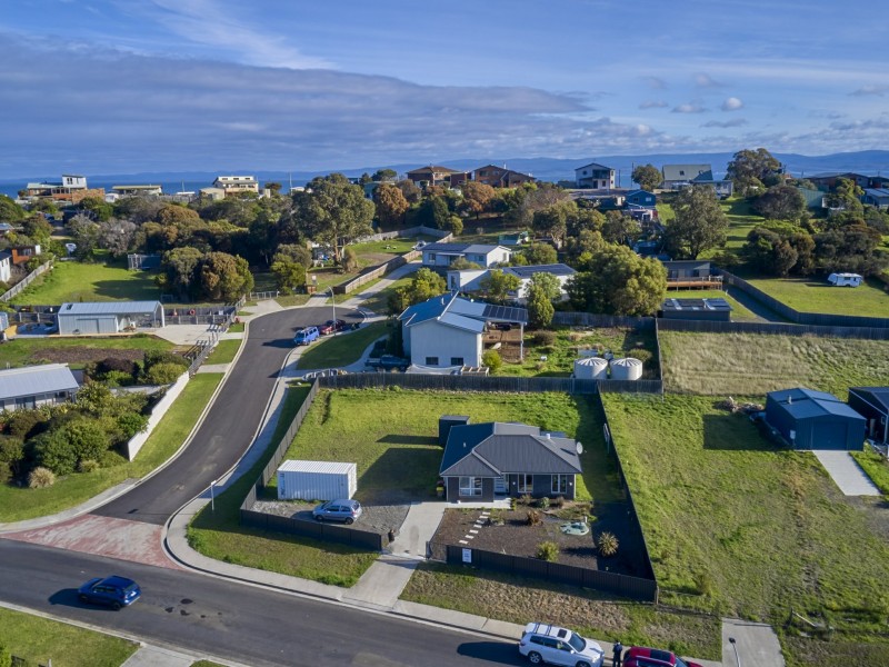 195 Hazard Drive, Coles Bay TAS 7215