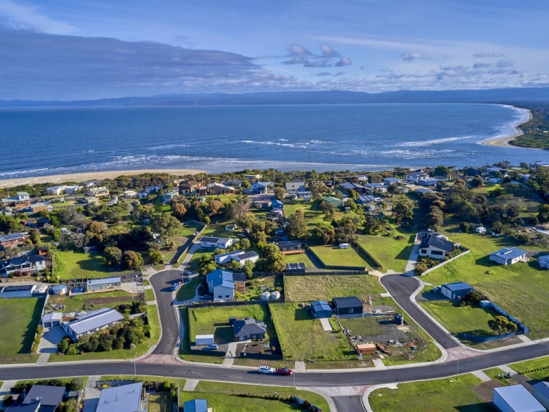 195 Hazard Drive, Coles Bay TAS 7215