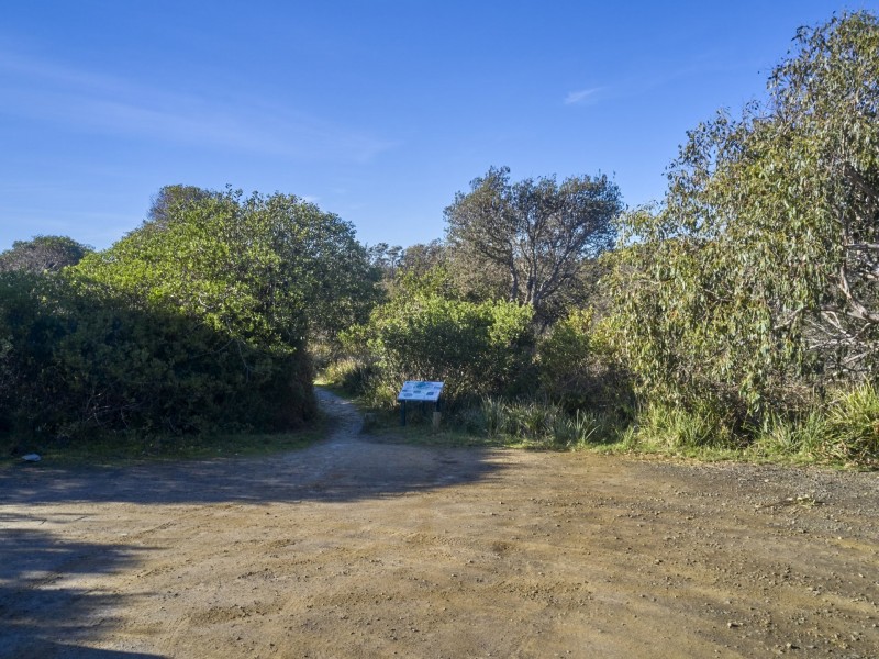 100 Tasman Highway, Douglas River TAS 7215