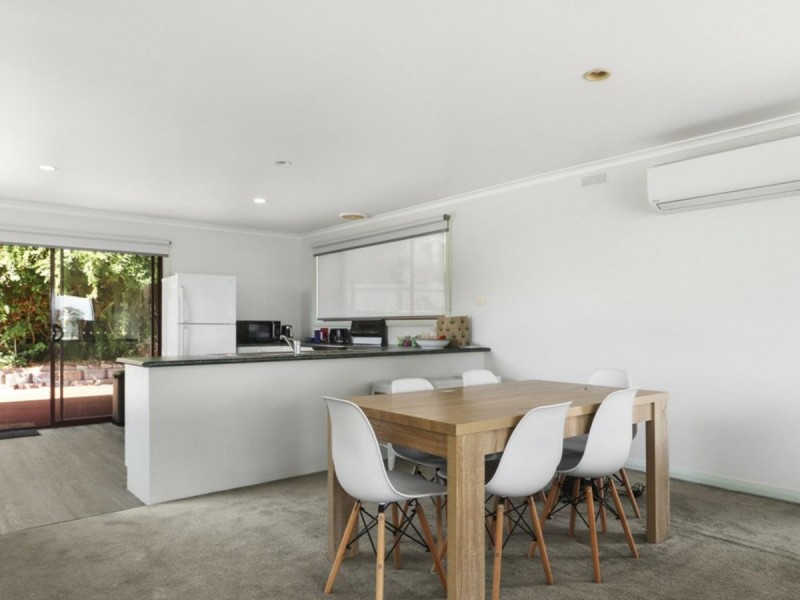 16 Highcrest Avenue, Binalong Bay TAS 7216