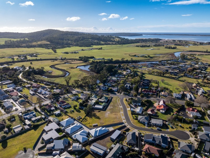 1 Tully Street, St Helens TAS 7216