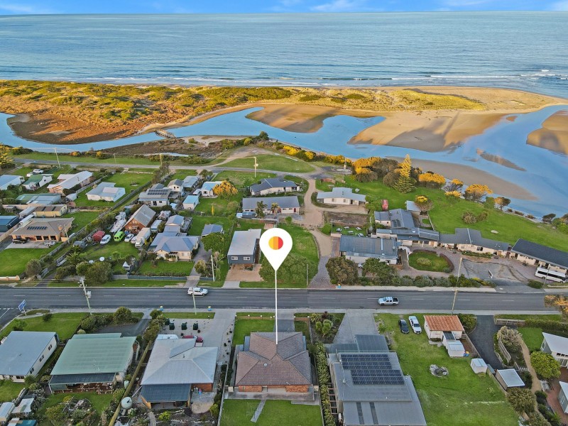 148 Scamander Avenue, Scamander TAS 7215