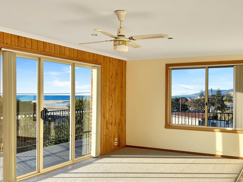 148 Scamander Avenue, Scamander TAS 7215