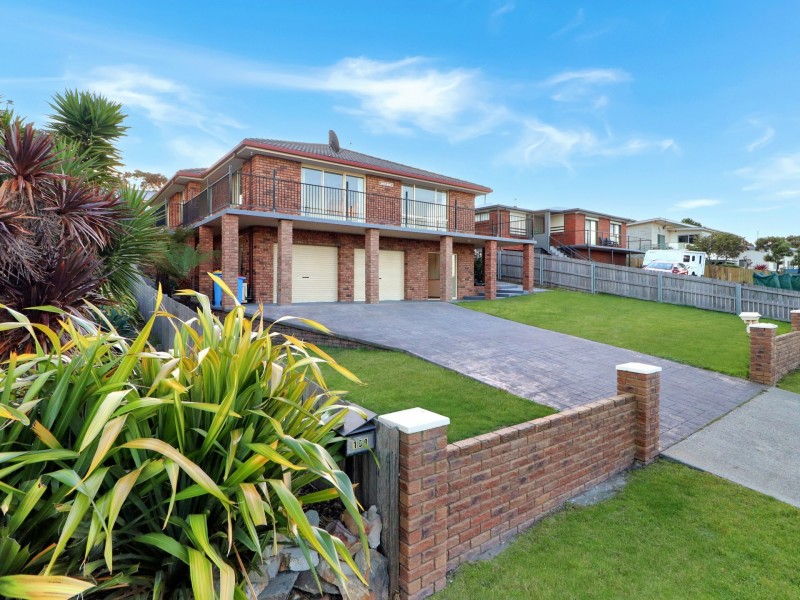 148 Scamander Avenue, Scamander TAS 7215