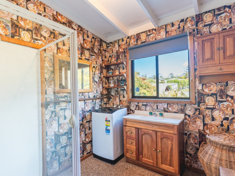 13 Coffey Drive, Binalong Bay TAS 7216