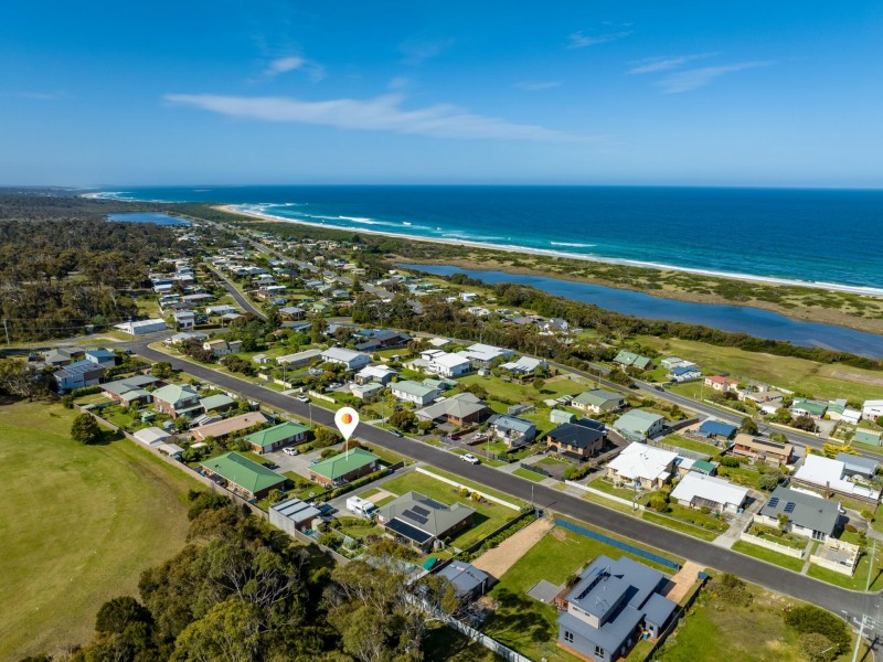 1/16-18 George Street, Scamander TAS 7215