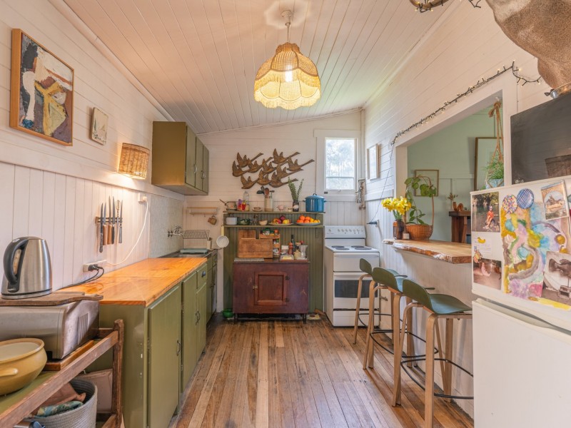 10 Edward Street, Cornwall TAS 7215