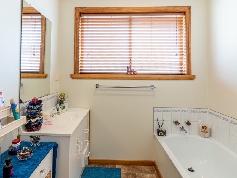 Unit 2/91 Cecilia Street, St Helens TAS 7216