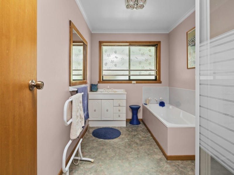 25598 Tasman Highway, St Helens TAS 7216