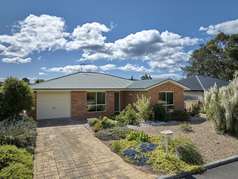 9 Nautilus Place, St Helens TAS 7216