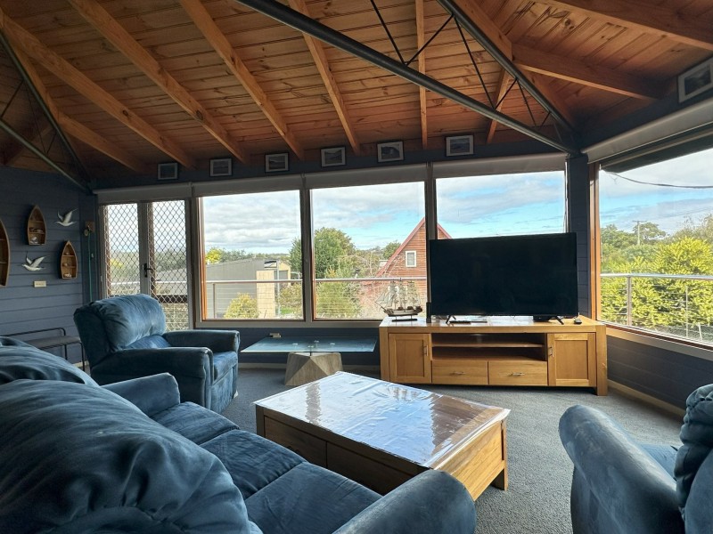 5 Swanwick Drive, Coles Bay TAS 7215