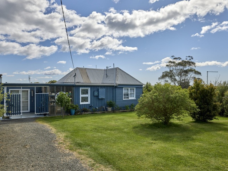 9 Champ Street, Seymour TAS 7215