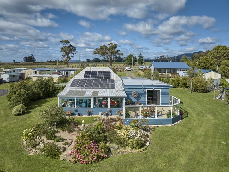 9 Champ Street, Seymour TAS 7215