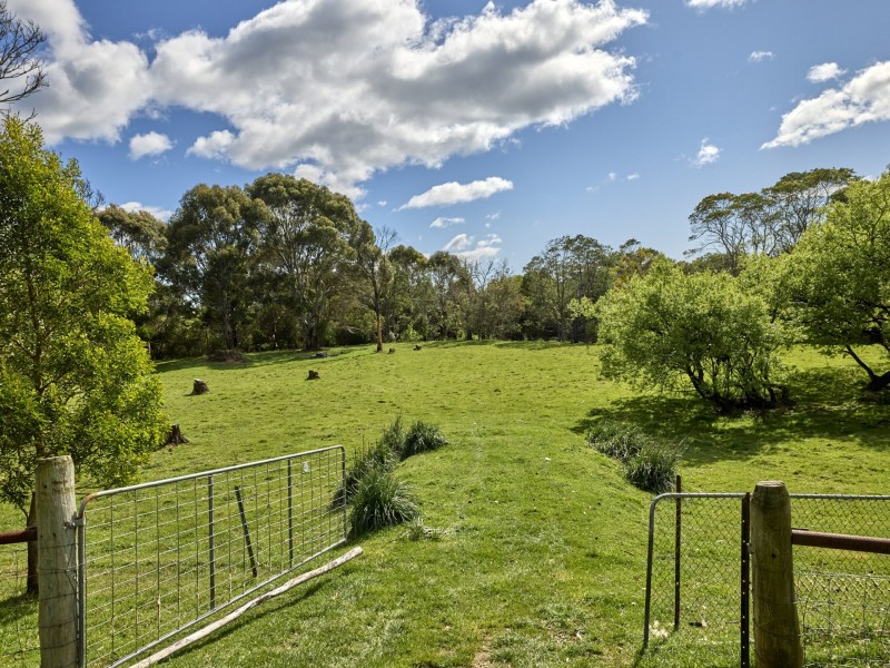 9 Champ Street, Seymour TAS 7215
