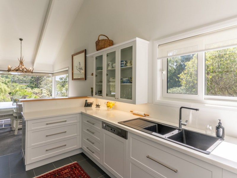 31 Medeas Cove Road, St Helens TAS 7216