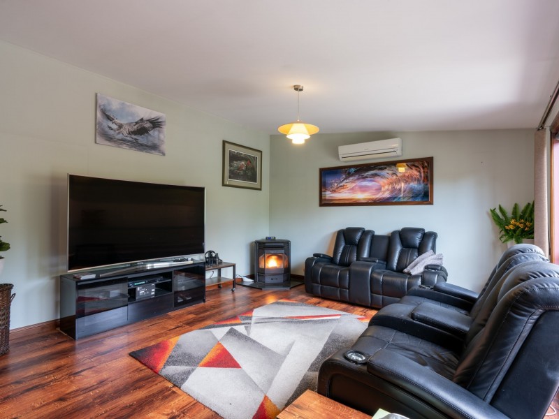 16 Bayvista Rise, St Helens TAS 7216