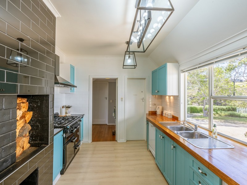 6 St Helens Point Road, St Helens TAS 7216