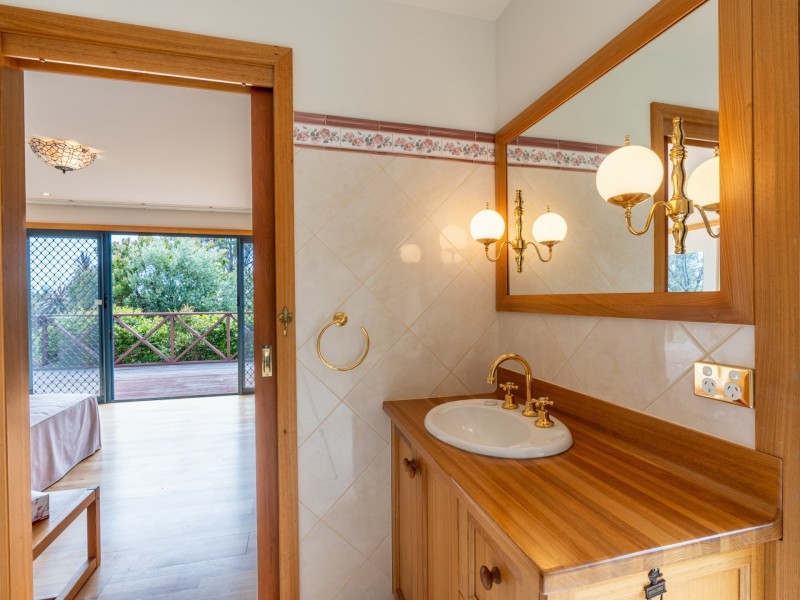 21985 Tasman Highway, Four Mile Creek TAS 7215