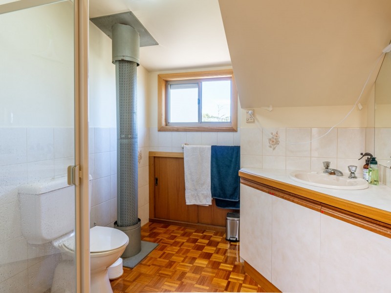 16 Pacific Drive, Binalong Bay TAS 7216