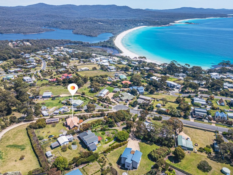 16 Pacific Drive, Binalong Bay TAS 7216