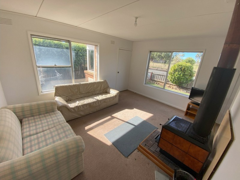 8 Shaw Street, Swansea TAS 7190