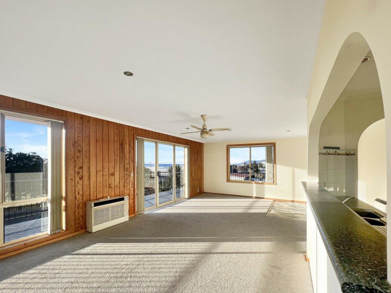 148 Scamander Avenue, Scamander TAS 7215