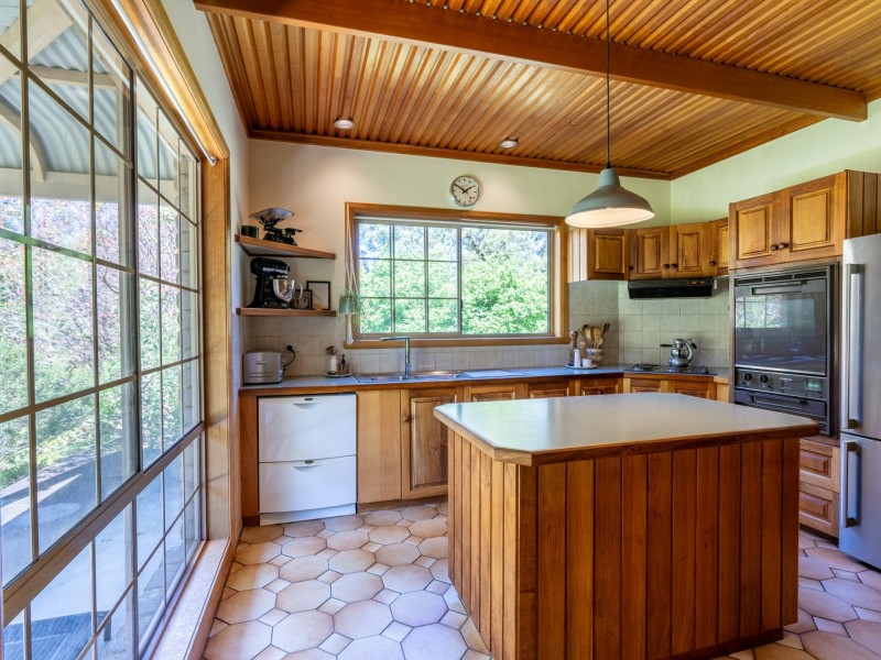 27235 Tasman Highway, Goulds Country TAS 7216