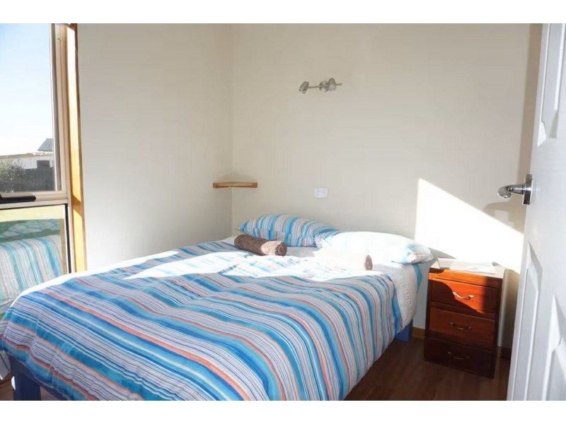 8 Bayview Avenue, Binalong Bay TAS 7216