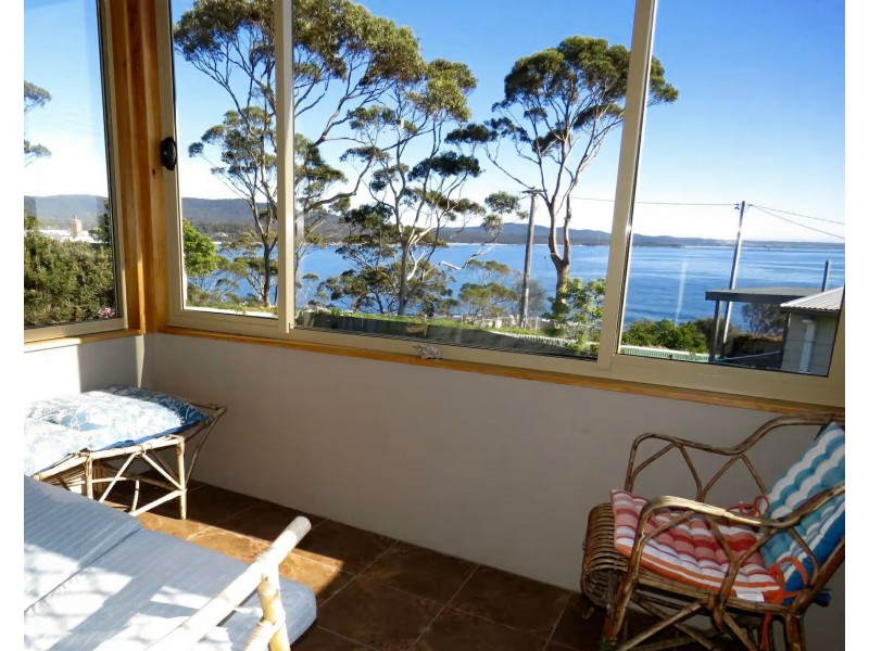 8 Bayview Avenue, Binalong Bay TAS 7216