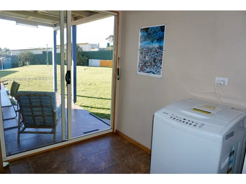 8 Bayview Avenue, Binalong Bay TAS 7216