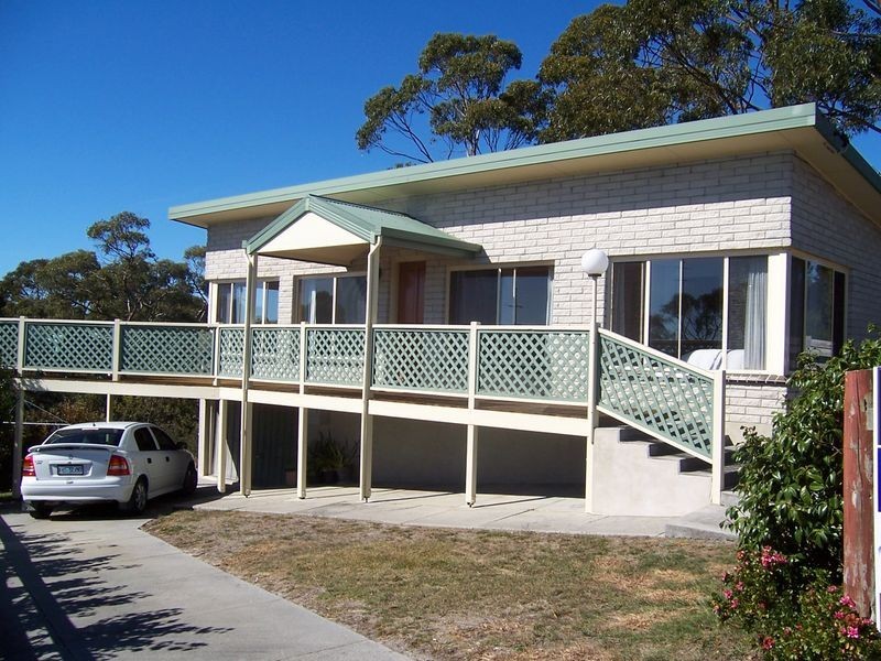 13 Lawry Hights, St Helens TAS 7216