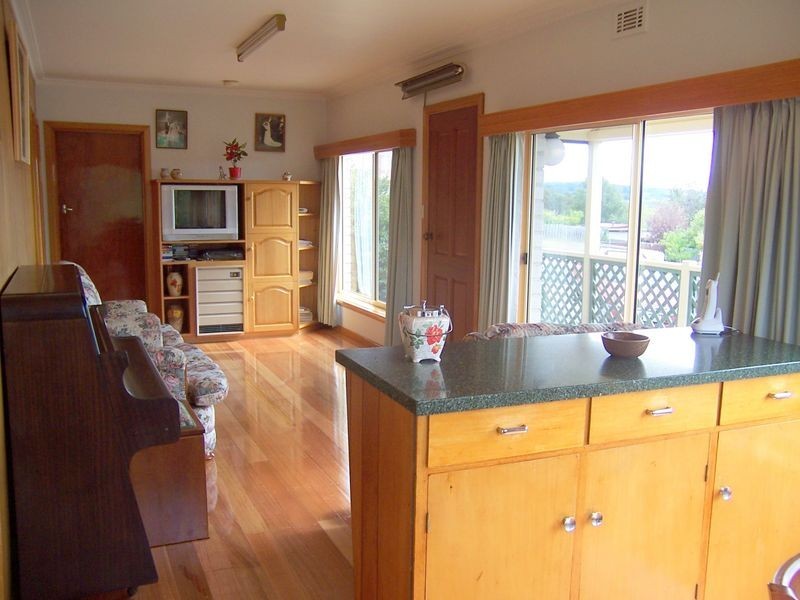 13 Lawry Hights, St Helens TAS 7216