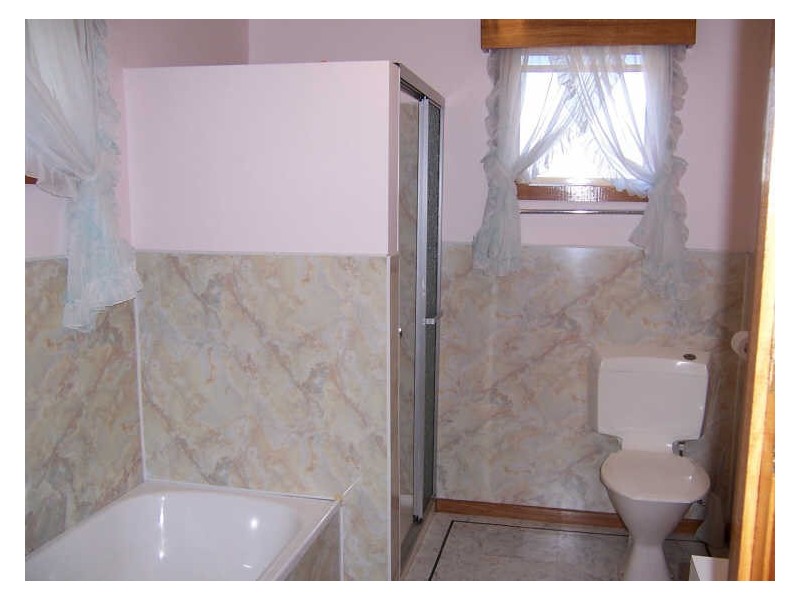 13 Lawry Hights, St Helens TAS 7216