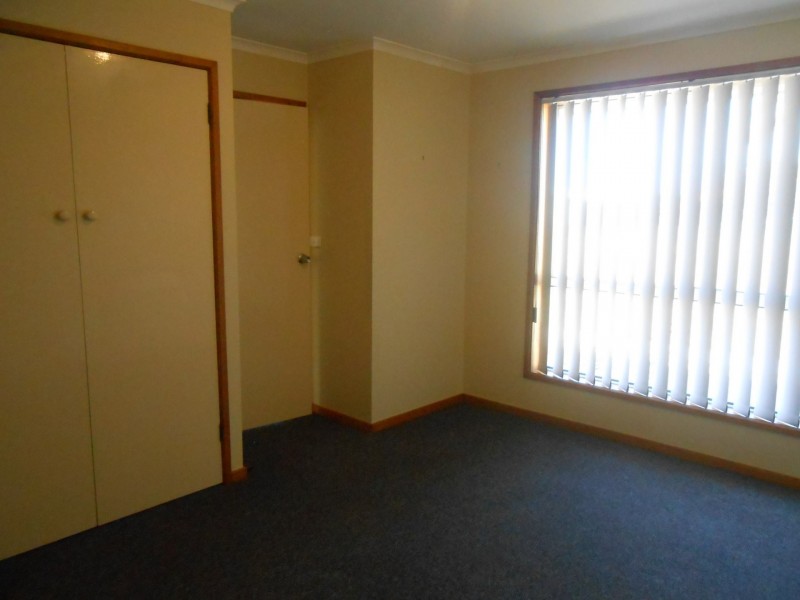 Unit 2/18 Tully Street, St Helens TAS 7216