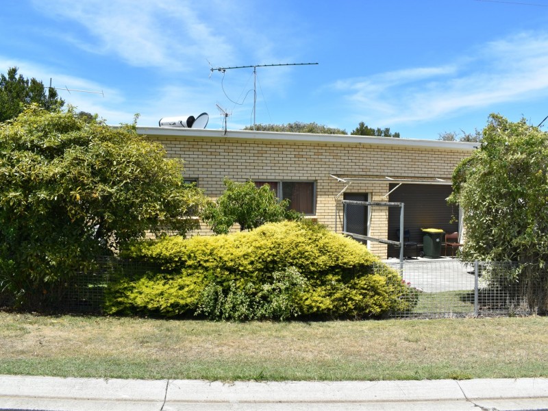 2 Sunny View Avenue, Swansea TAS 7190
