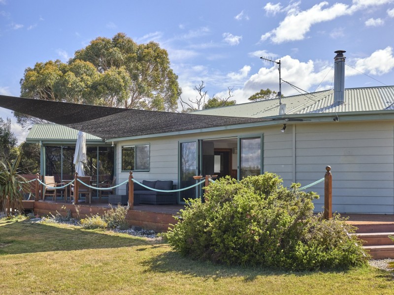 2002 Coles Bay Road, Coles Bay TAS 7215