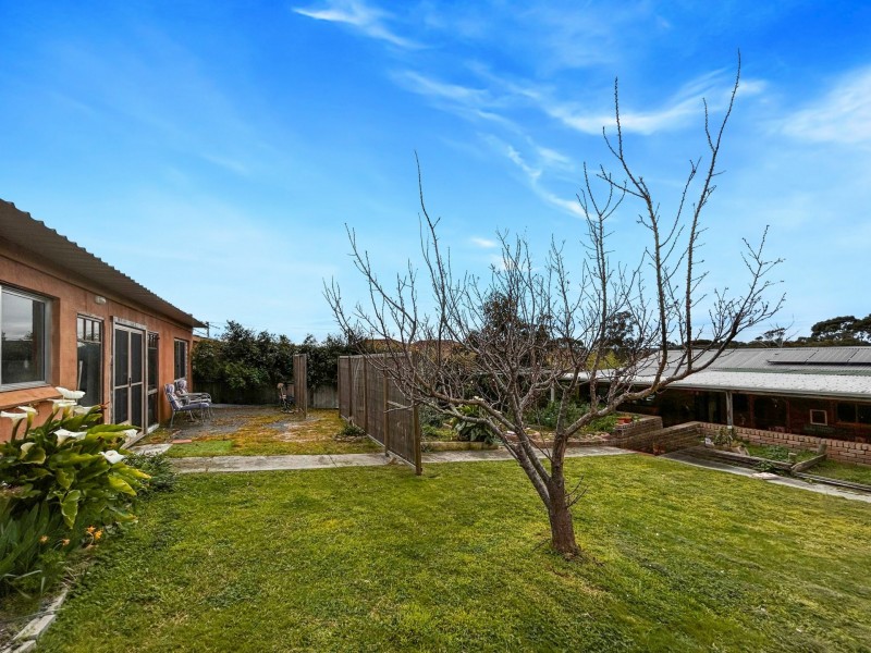 14 Lawry Heights, St Helens TAS 7216