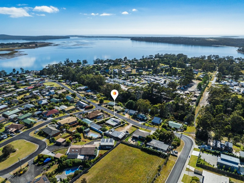 14 Lawry Heights, St Helens TAS 7216