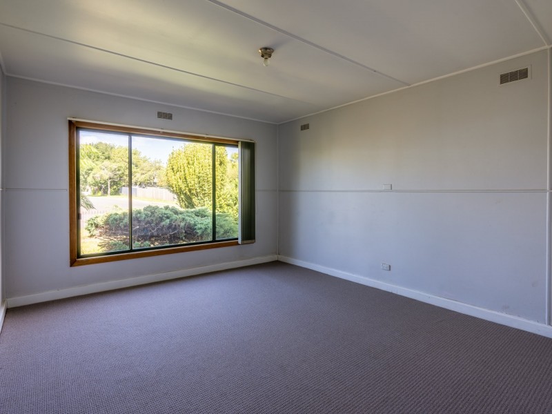 26 Clive Street, St Marys TAS 7215