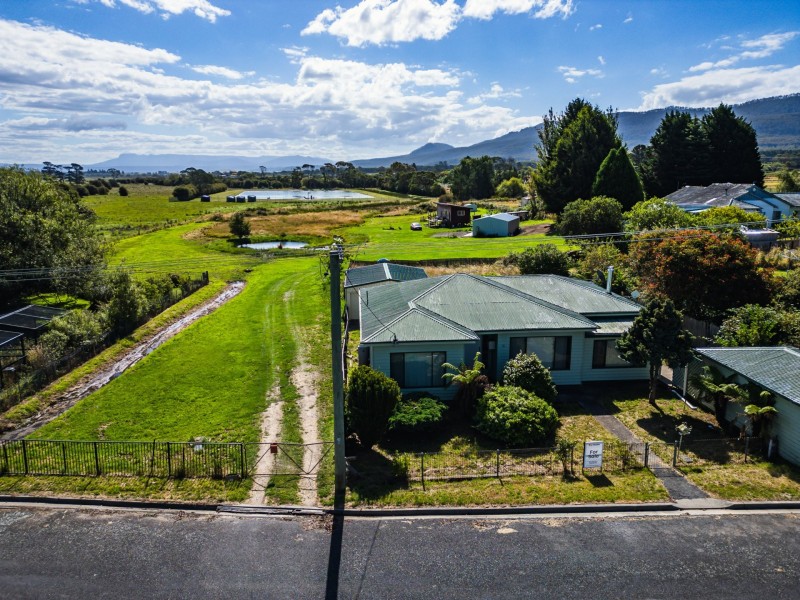 26 Clive Street, St Marys TAS 7215