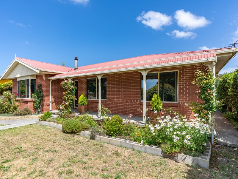 37 Tully Street, St Helens TAS 7216