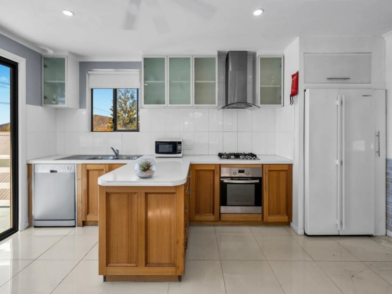 32 Burgess Street, Bicheno TAS 7215