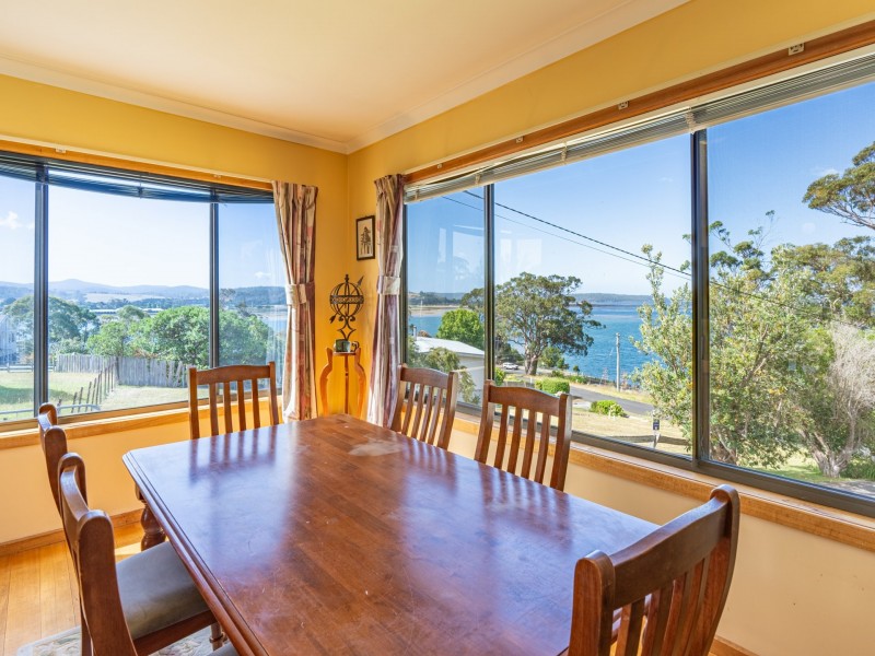 10 Atlas Drive, St Helens TAS 7216