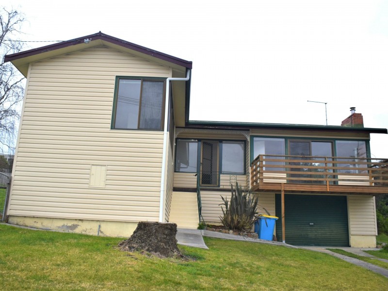 13 Iliad Grove, St Helens TAS 7216