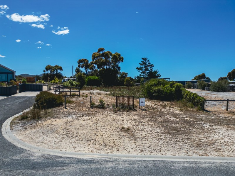 10 Malibu Street, Scamander TAS 7215