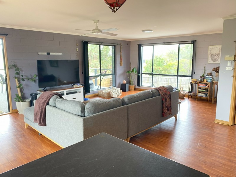 19 Lindsay Parade, St Helens TAS 7216