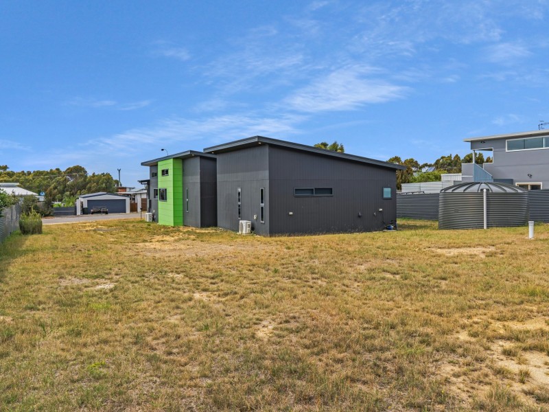 7 Oberon Place, Scamander TAS 7215