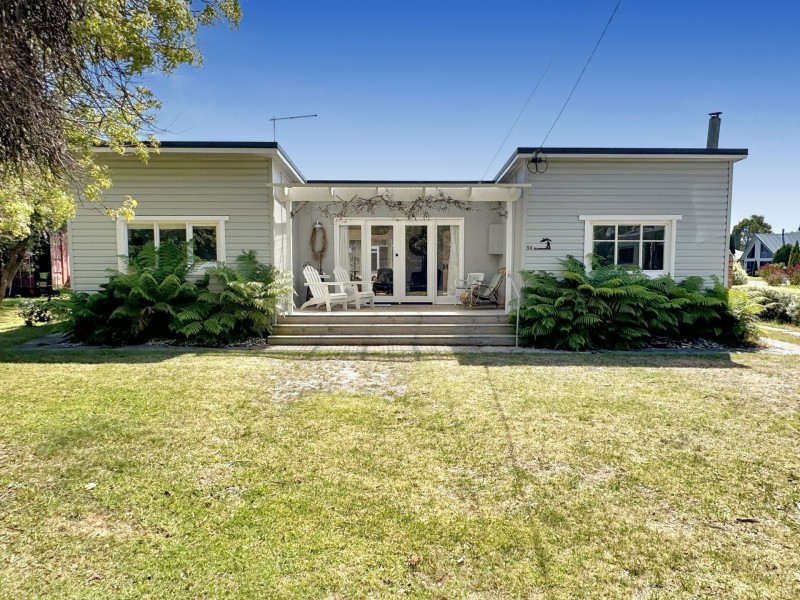 54 Medeas Cove Esplanade, St Helens TAS 7216